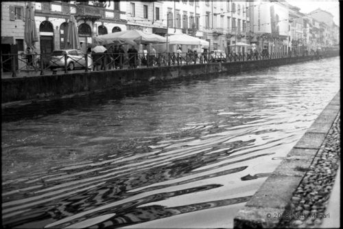 Onde nel Naviglio Grande